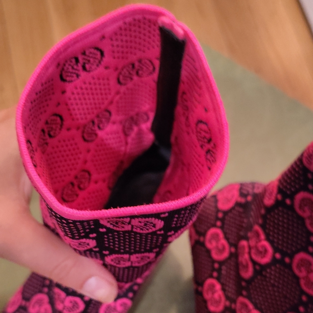 Gucci Black and Pink Ankle Boots - Picture 6 of 8
